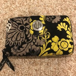 Vera Bradley Baroque patterned wallet